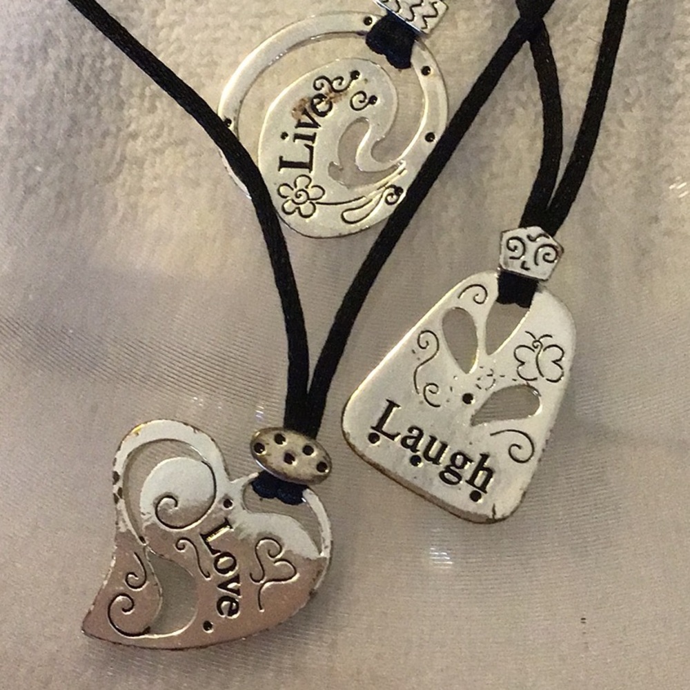 BLACK CORDED & TIERED INSPIRATIONAL NECKLACE, never worn - Picture 7 of 8